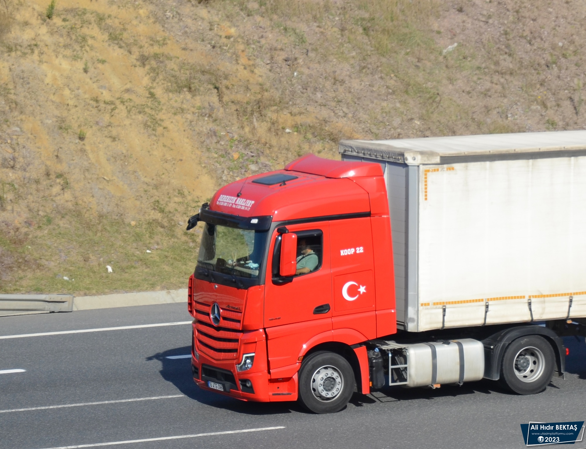 [Resim: 1695299570_1qxmpK6088cyV8V.JPG]