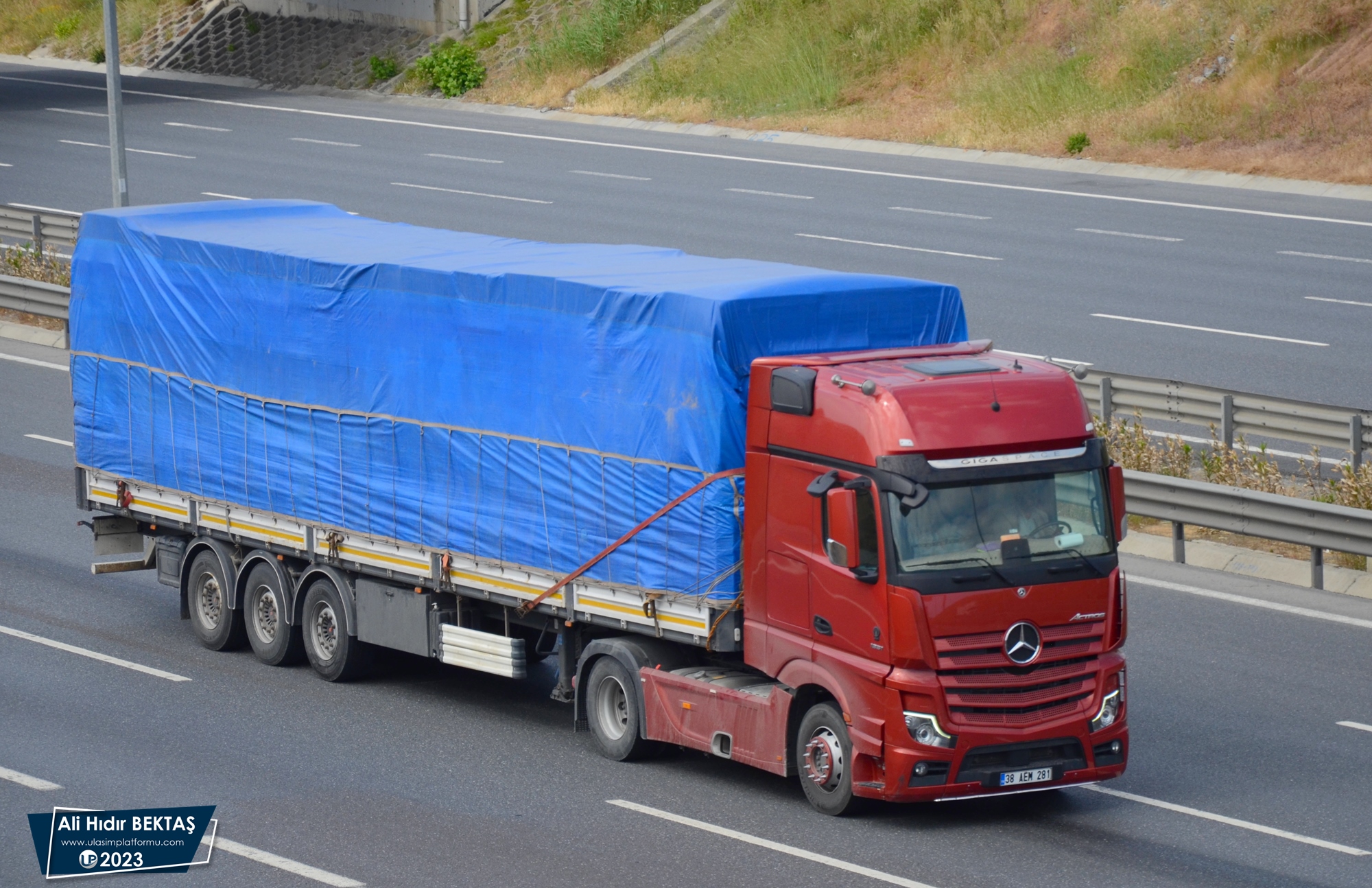 [Resim: 1696254069_eA7nLe2XT7J6jEg.JPG]