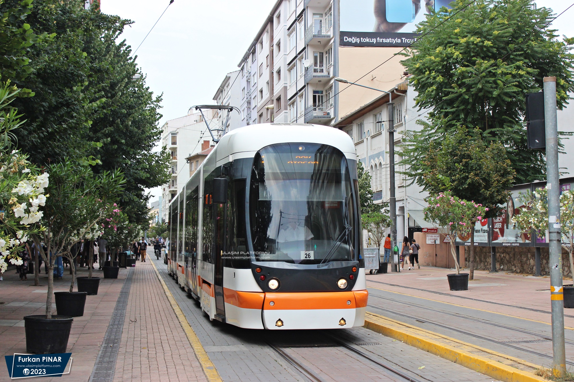 [Resim: 1697185175_CX2MR8WFWaHEaSx.JPG]