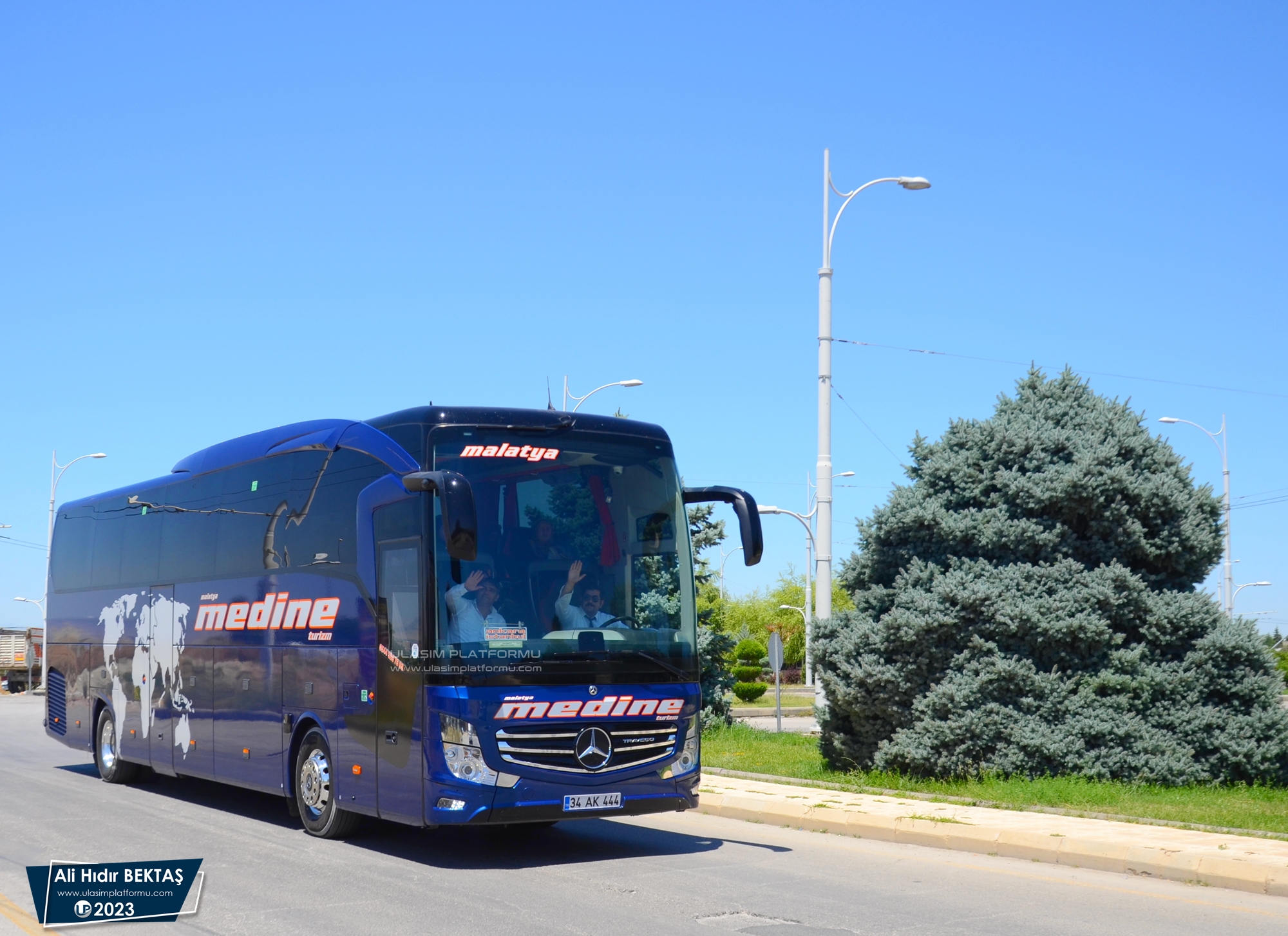 [Resim: 1697468441_4983QlE5bt7Xkww.JPG]