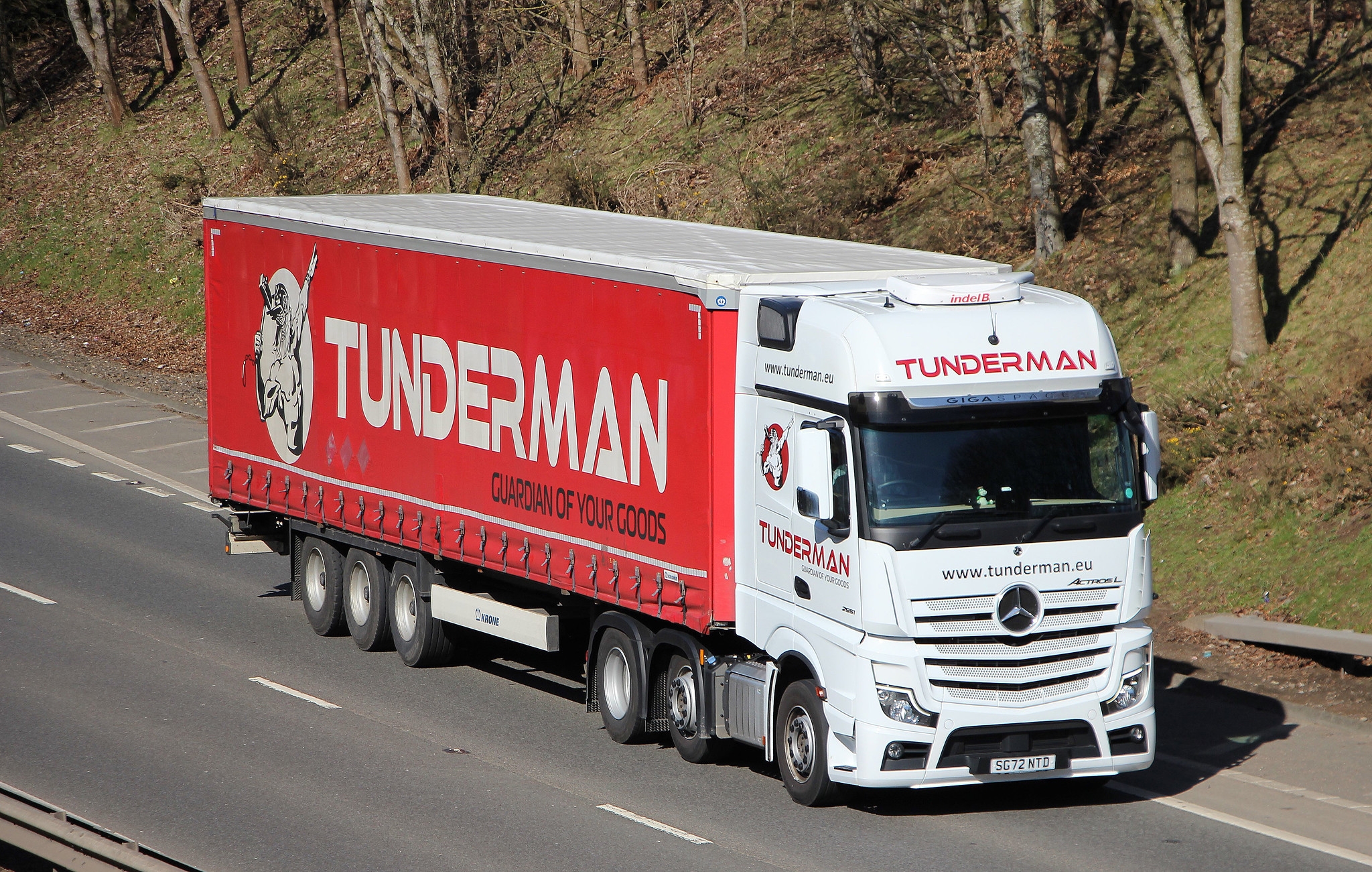 [Resim: 1698447383_MWRYaZKD0G6RnZN.jpg]