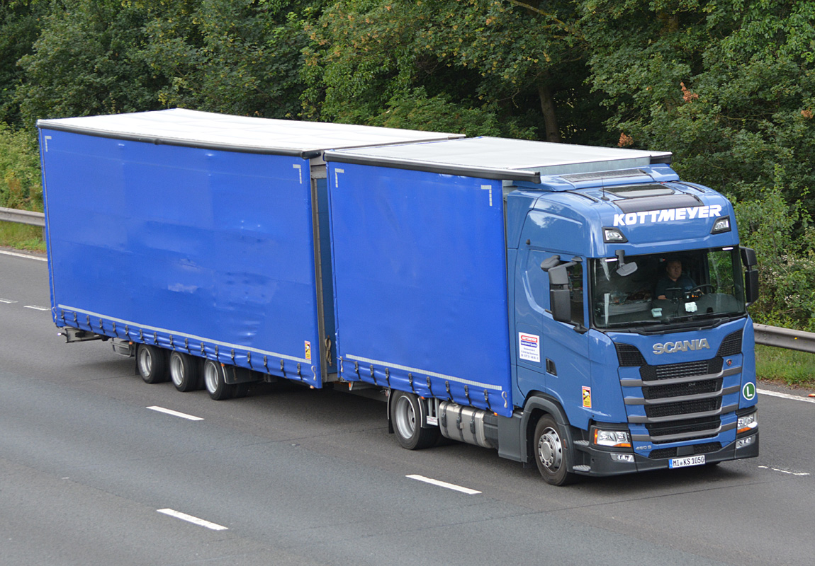 [Resim: 1698622465_fvSvFyFcS7mDooe.jpg]