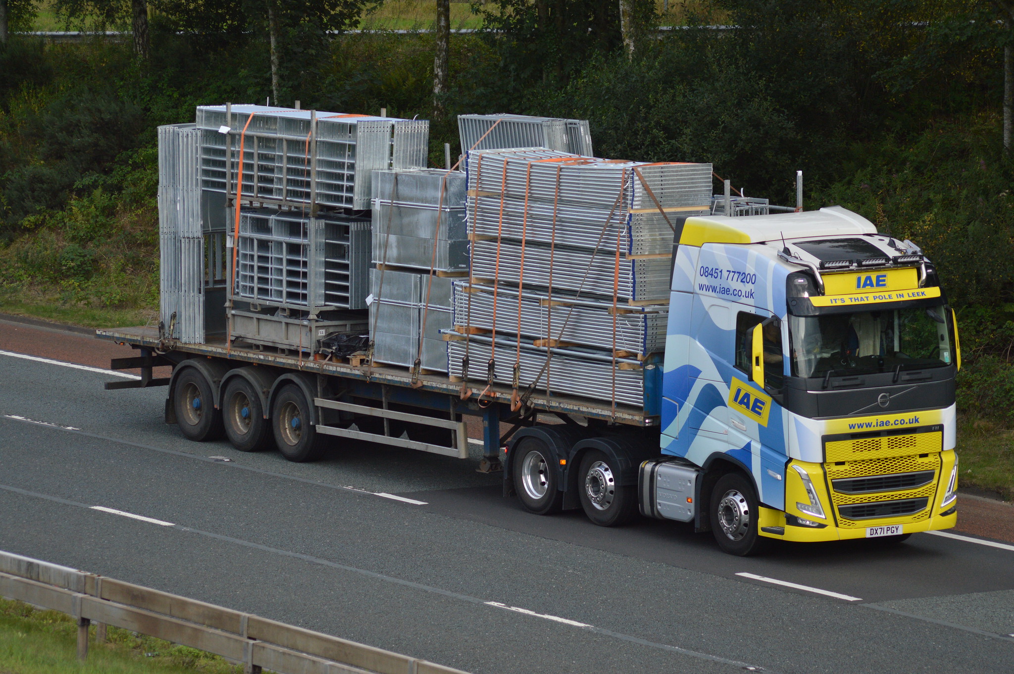 [Resim: 1699306697_I3XeX2u7oGgciia.jpg]