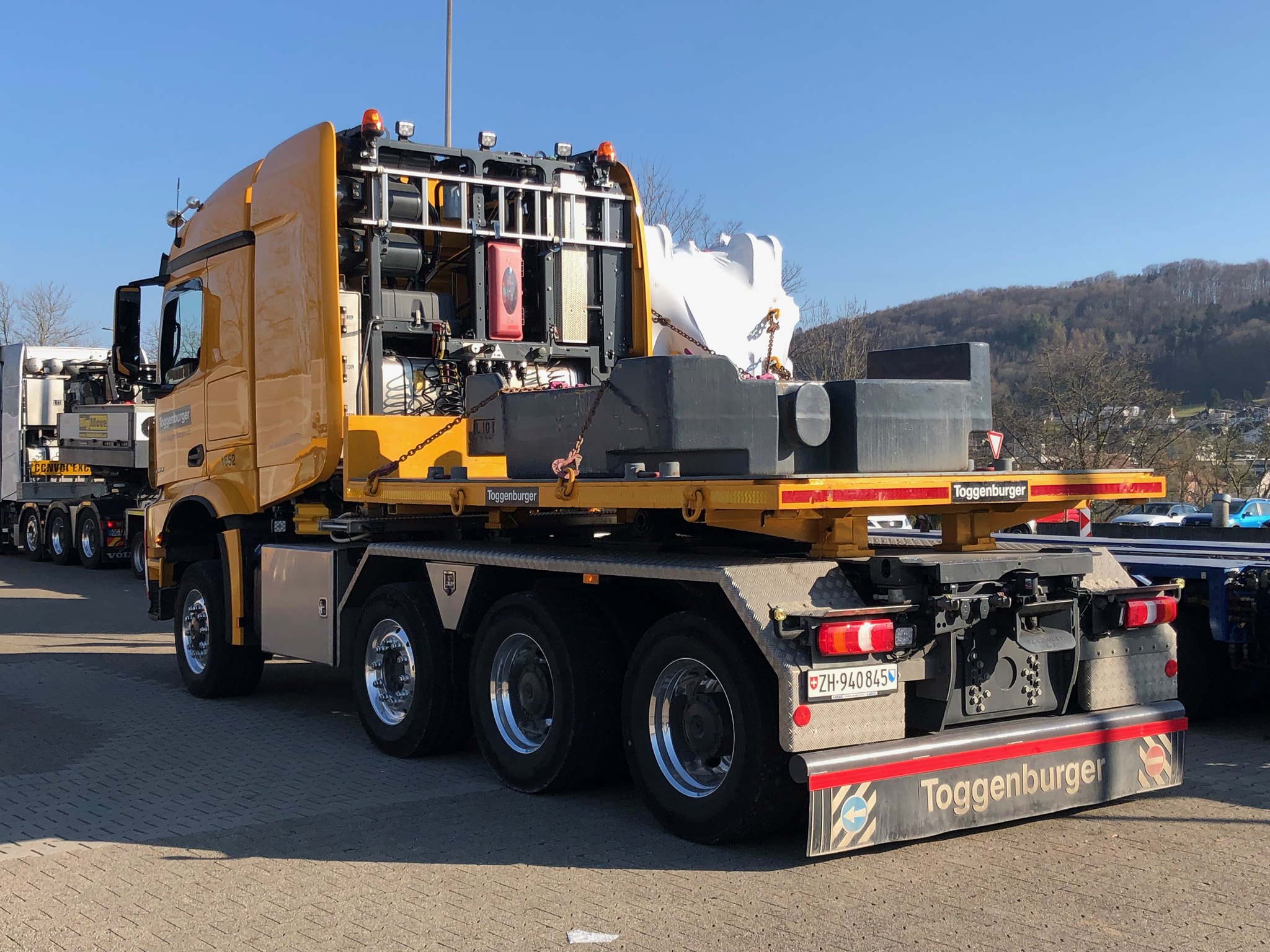 [Resim: 1699308708_13FtQvy56a3k3pi.jpg]