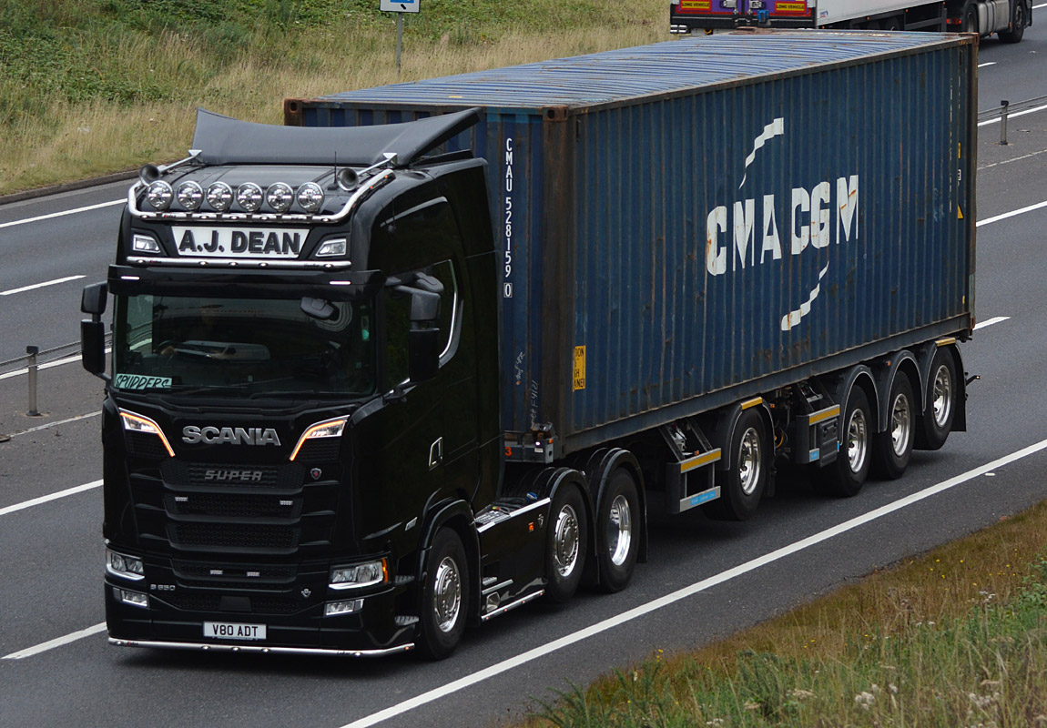 [Resim: 1699476412_JUQTENKqZakSojM.jpg]