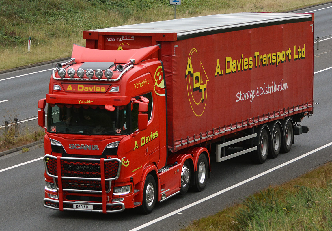 [Resim: 1699476440_P7yNulnofTnTUvs.jpg]