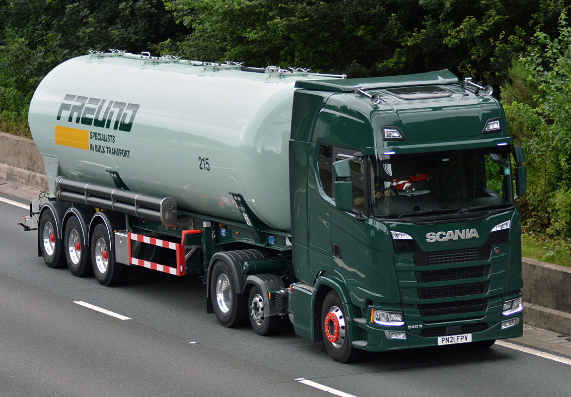 [Resim: 1699476638_QbJLbOYCBrSNtBA.jpg]