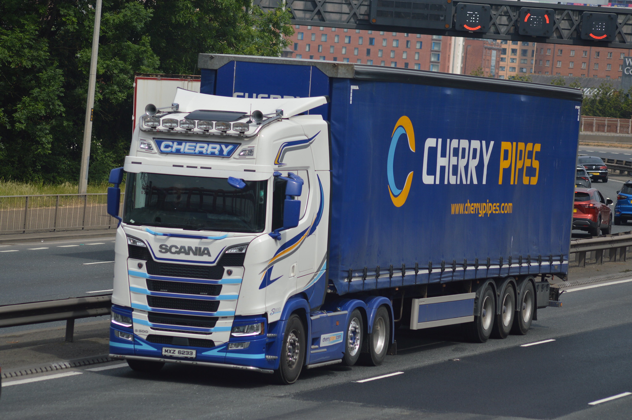 [Resim: 1699477733_GMB681SeK6VZBNQ.jpg]