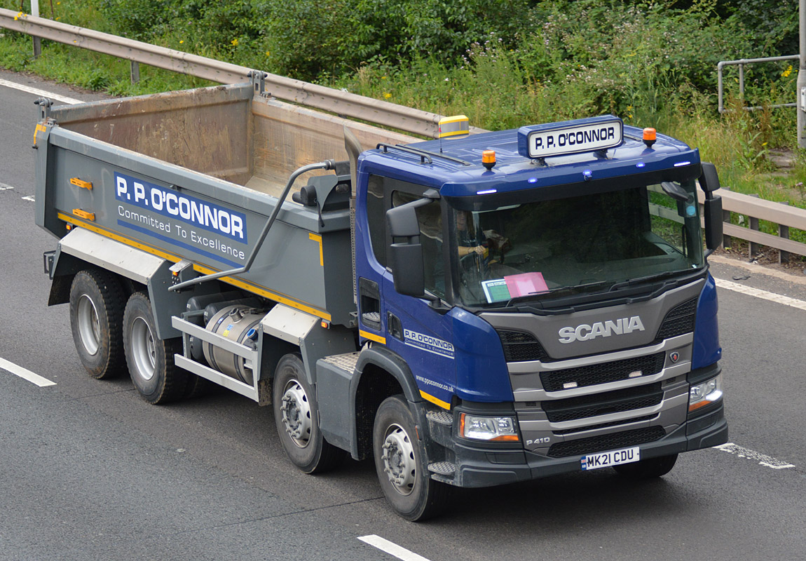 [Resim: 1699493904_P45yud3Yh8wcB9S.jpg]