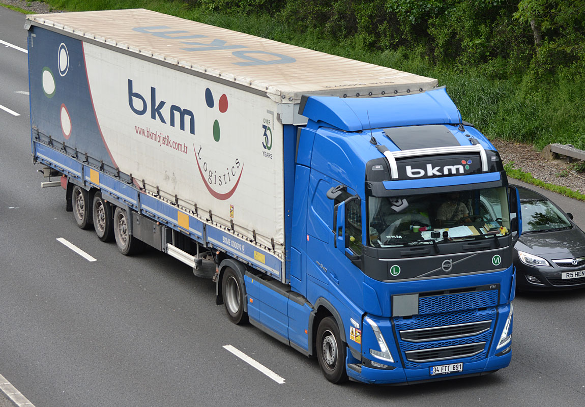 [Resim: 1699495824_1hYGHUHmqZG3uSi.jpg]