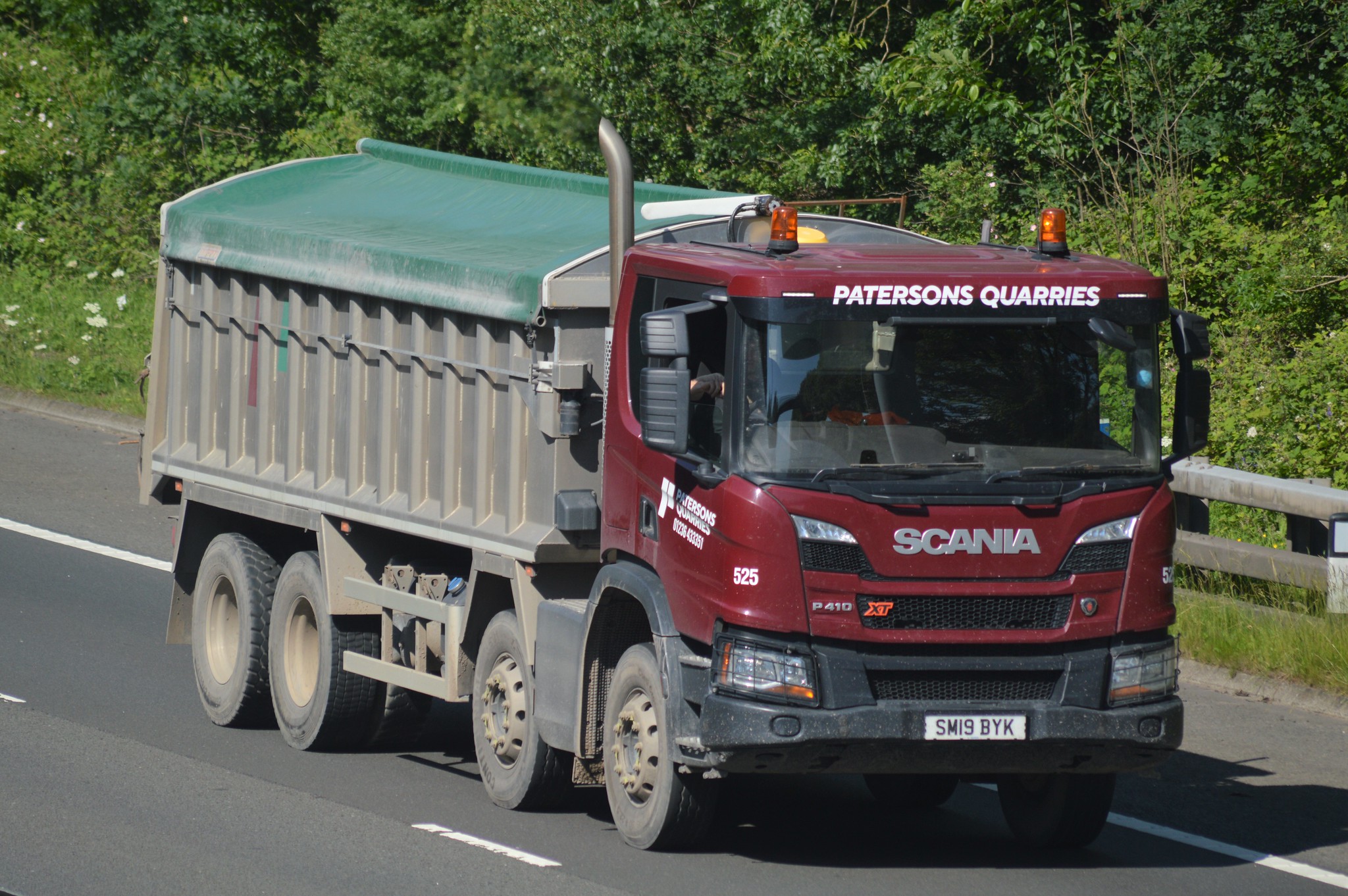 [Resim: 1699650513_gvm0AnKI9j3YA8I.jpg]