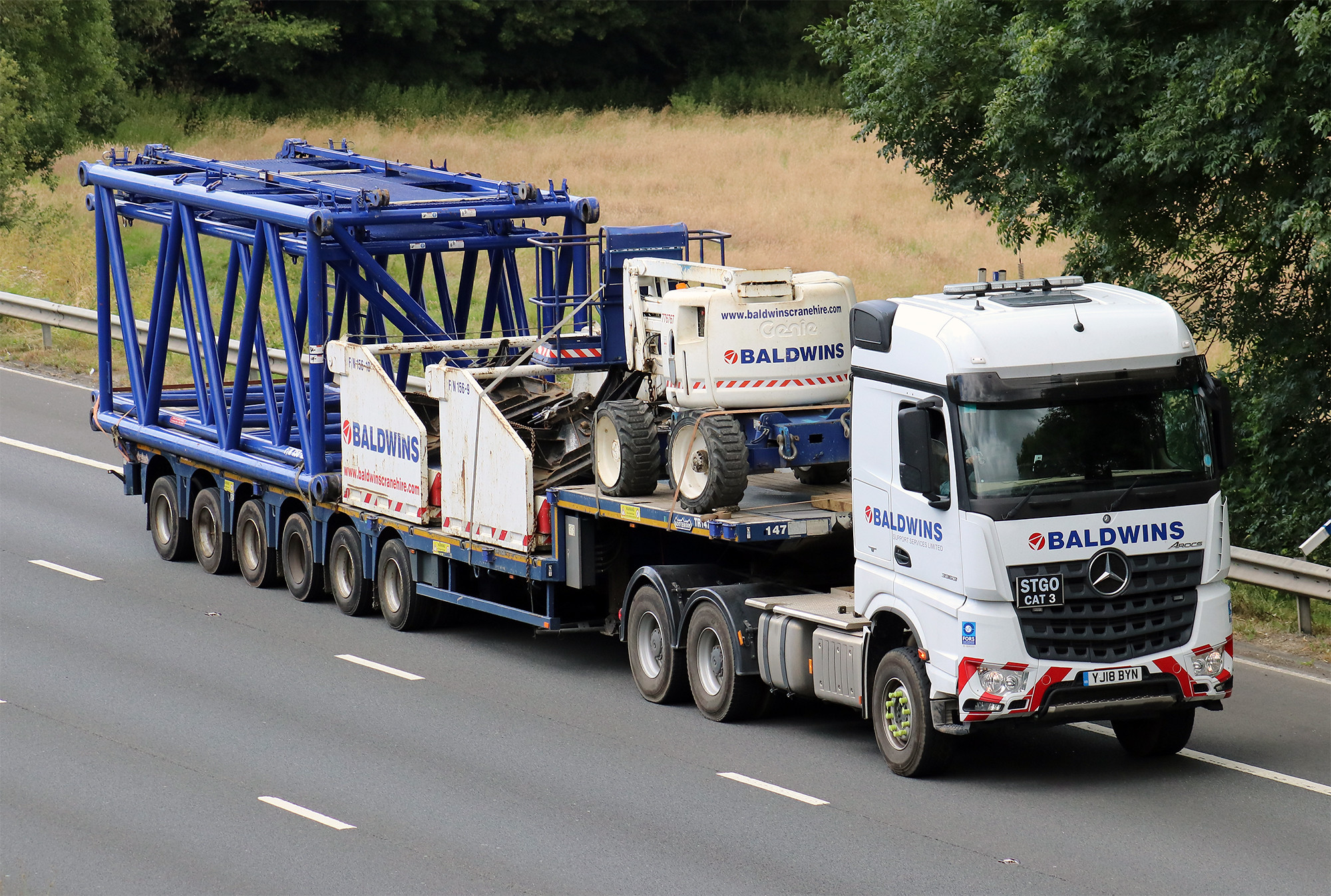 [Resim: 1699654089_oepuAAXqEe0tERS.jpg]