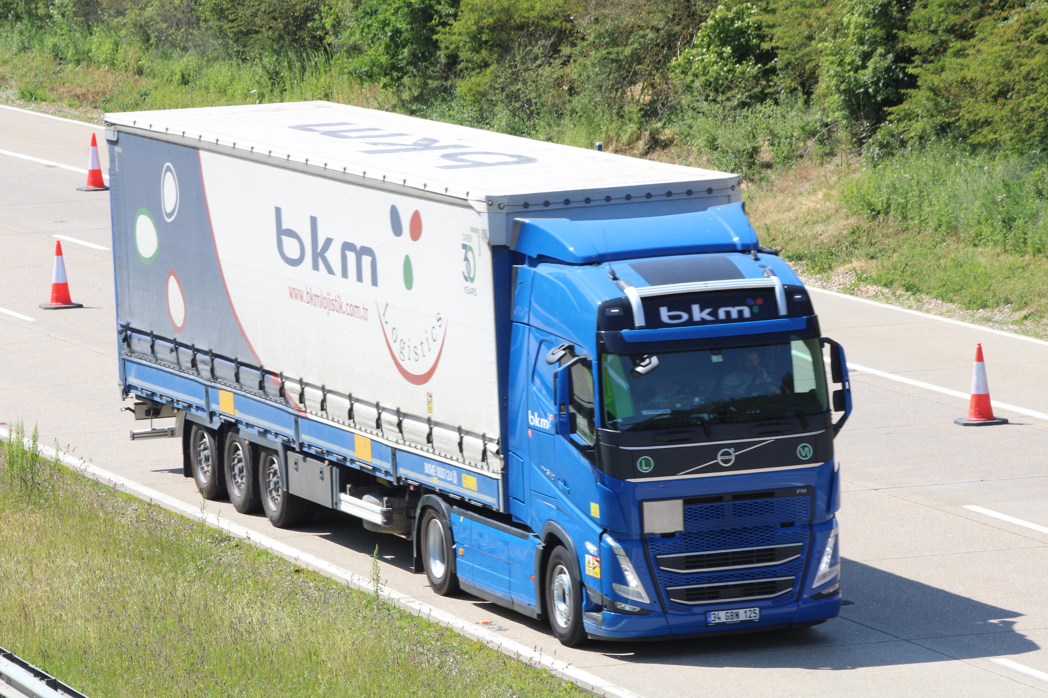 [Resim: 1700338170_bWRBoWIXROlOwcn.jpg]