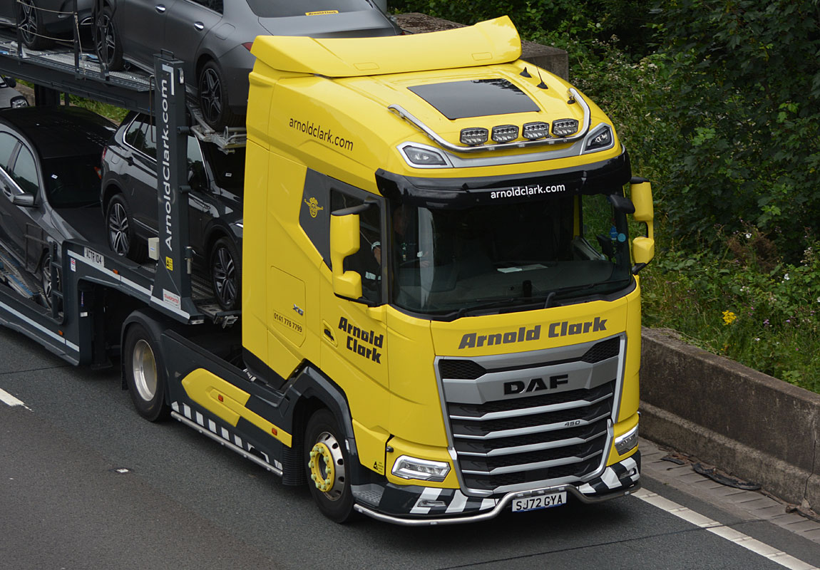 [Resim: 1700998511_DfHm1h2lyD5gpUI.jpg]