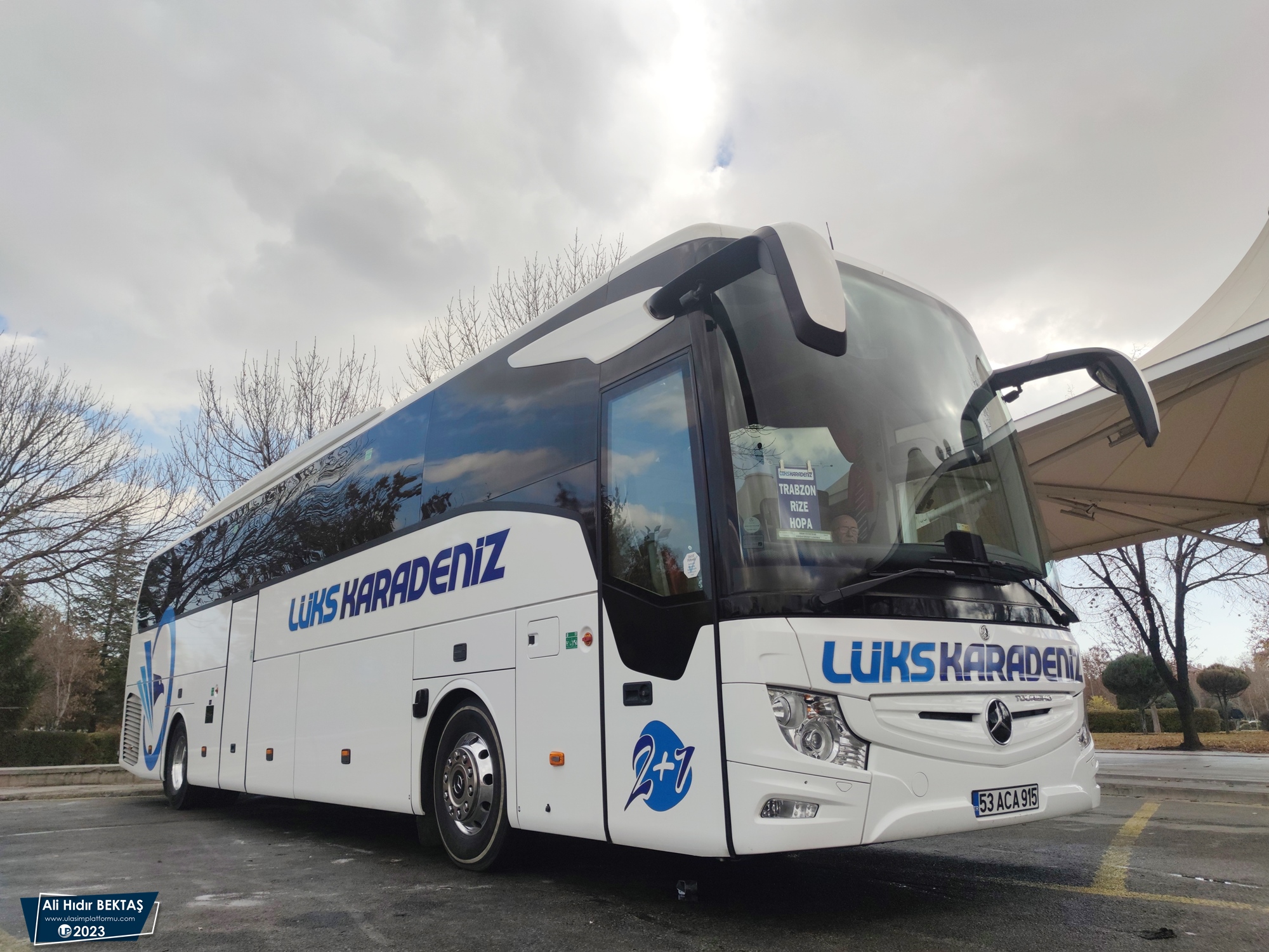 [Resim: 1702369373_cInCSvkvshMYkD1.jpg]