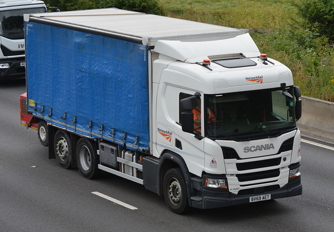 [Resim: 1702739334_LPZlPix9wA4AQ3s.jpg]