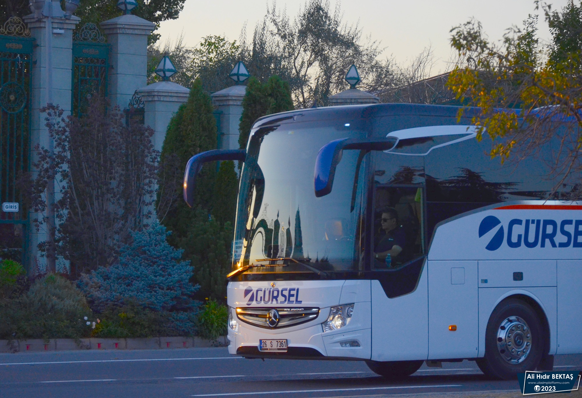 [Resim: 1702927037_TSE1ReXEognrOnR.JPG]