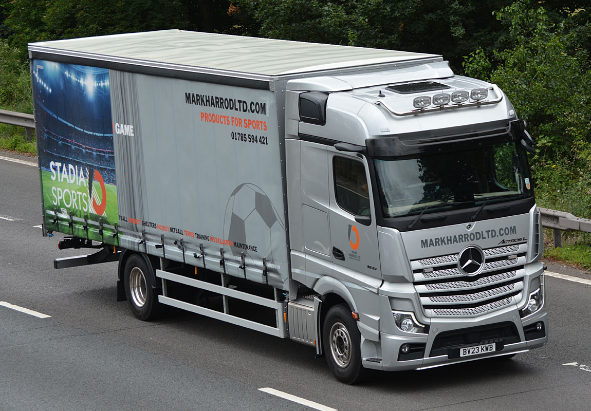 [Resim: 1703523251_4Jnxtay482eP2ak.jpg]