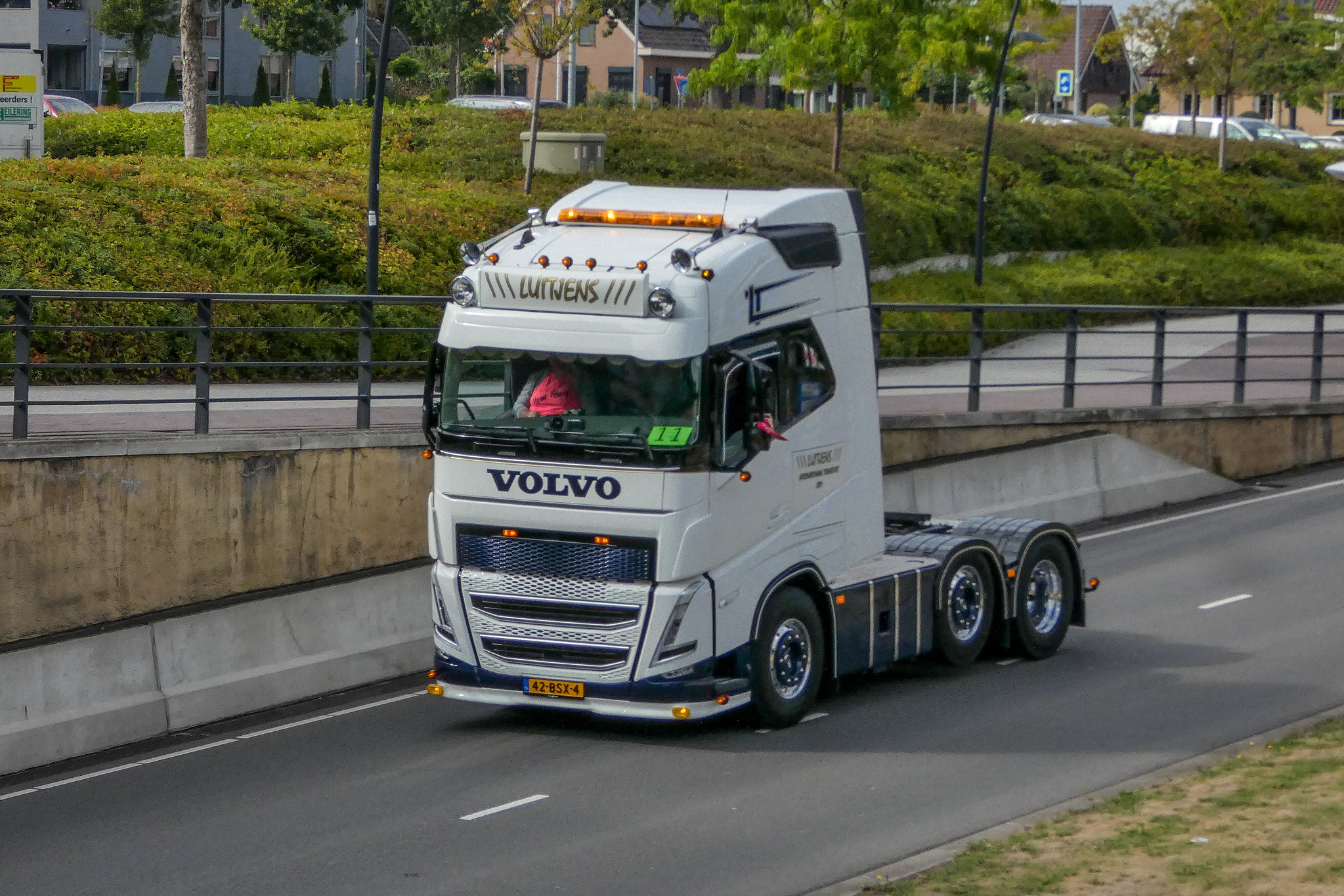 [Resim: 1703685786_hTuhSZfvVCvejHe.jpg]