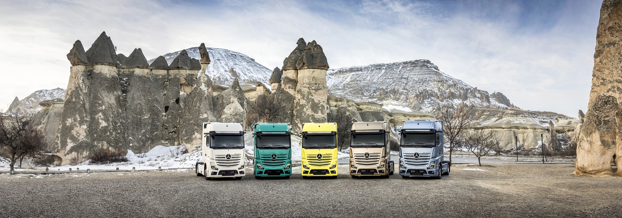 [Resim: 1707845121_EPWf2hx3379Thwx.jpg]