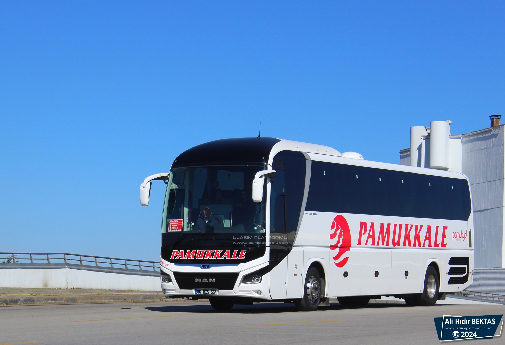 [Resim: 1715483877_EQUK0QT8URH3jgB.JPG]