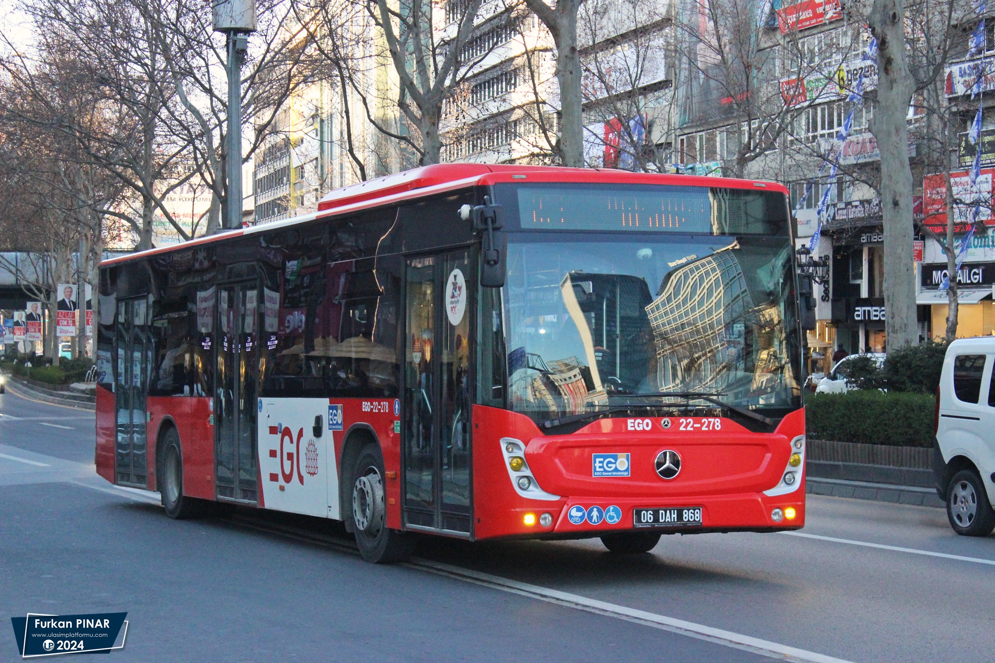 [Resim: 1716128816_F5MnIchau3Y9Qsl.JPG]