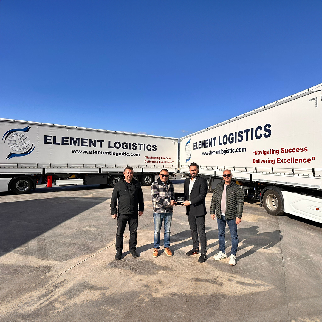 [Resim: 1717019437_jGYT0OxhUMauh8j.jpg]