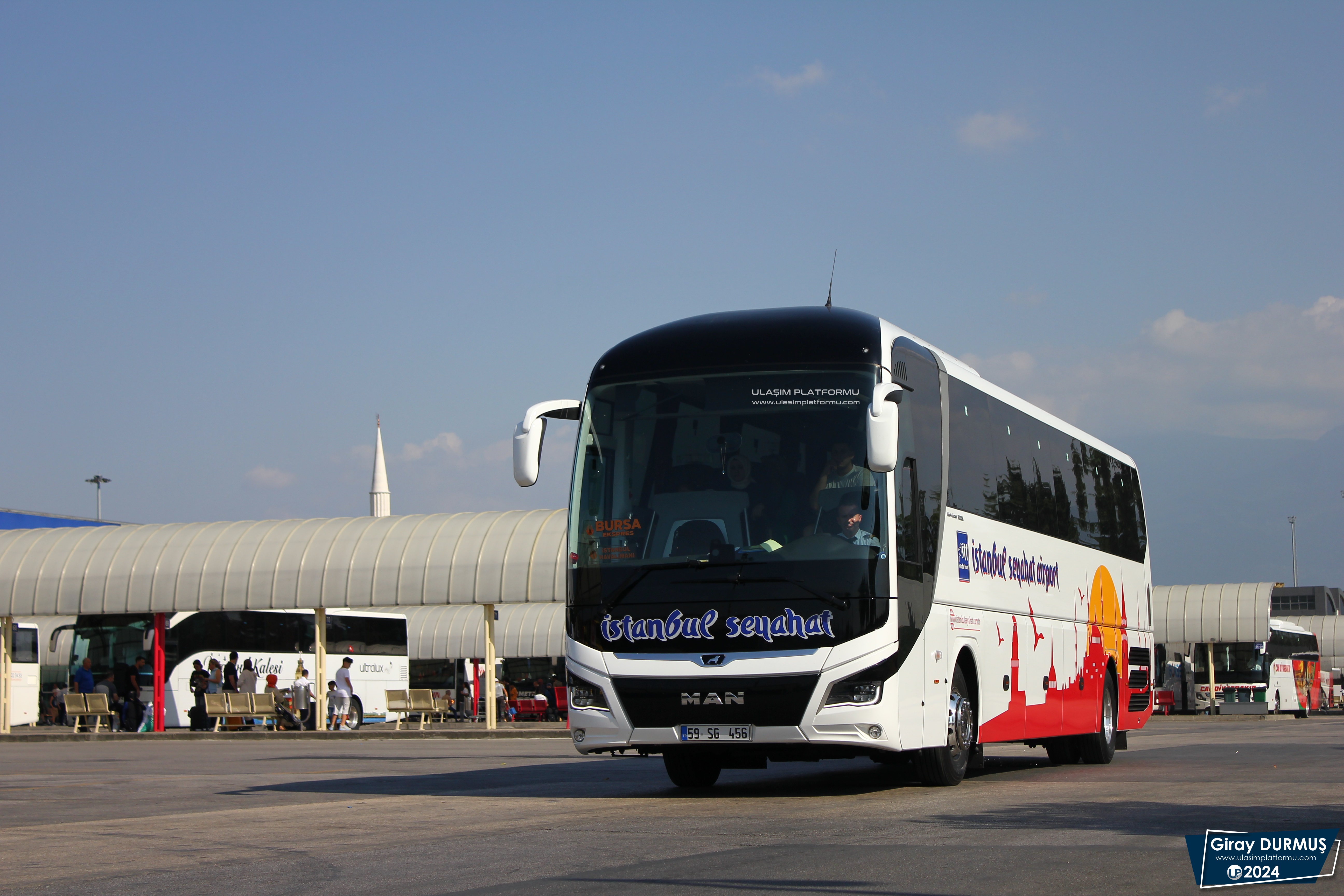 [Resim: 1720472100_6goSnOLkCGiTU89.JPG]