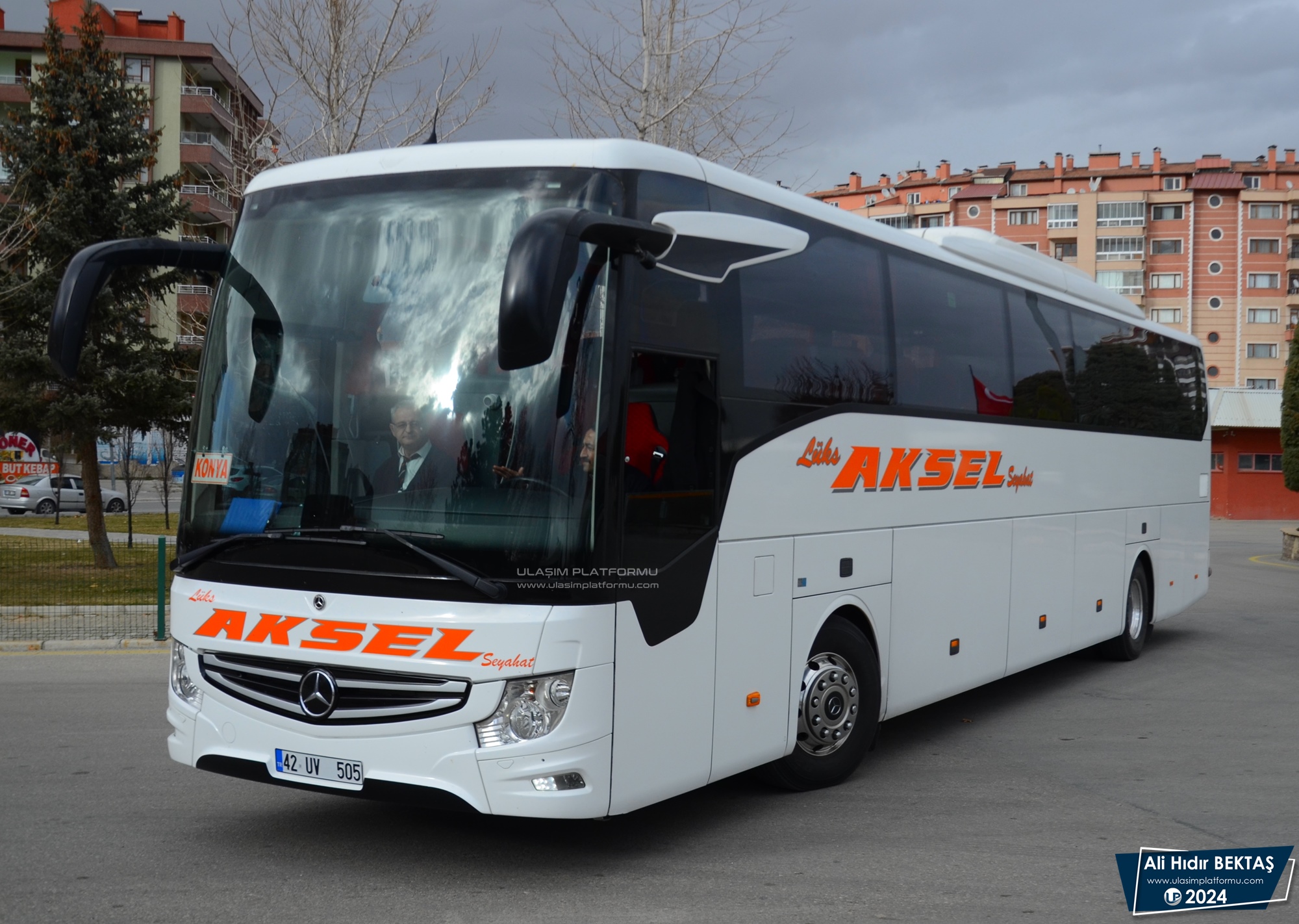 [Resim: 1721258422_pA2oSD1Ss0DCS8p.JPG]