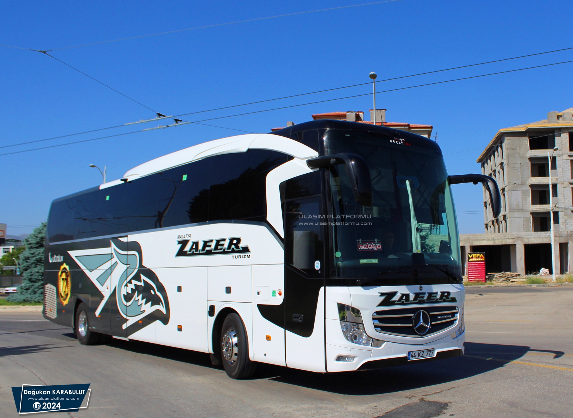 [Resim: 1721427189_AgcpfCNgywohiYi.jpeg]