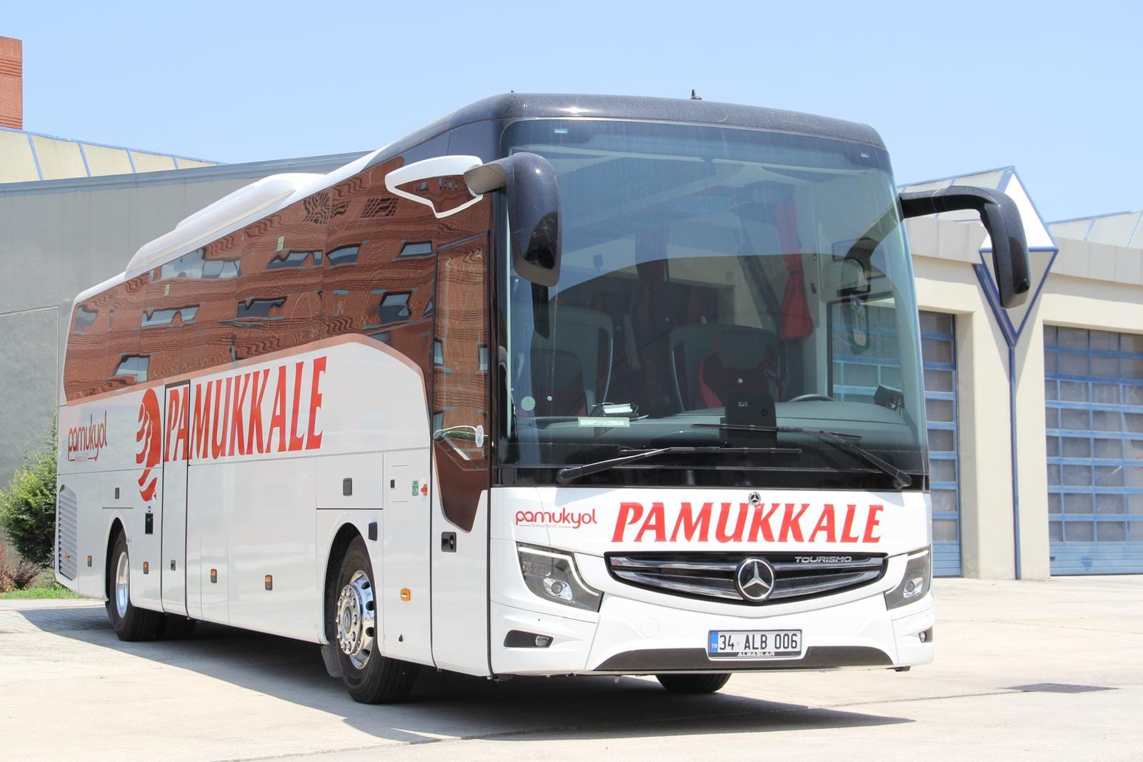 [Resim: 1722040721_cMvk9eOQtlP00kg.jpg]