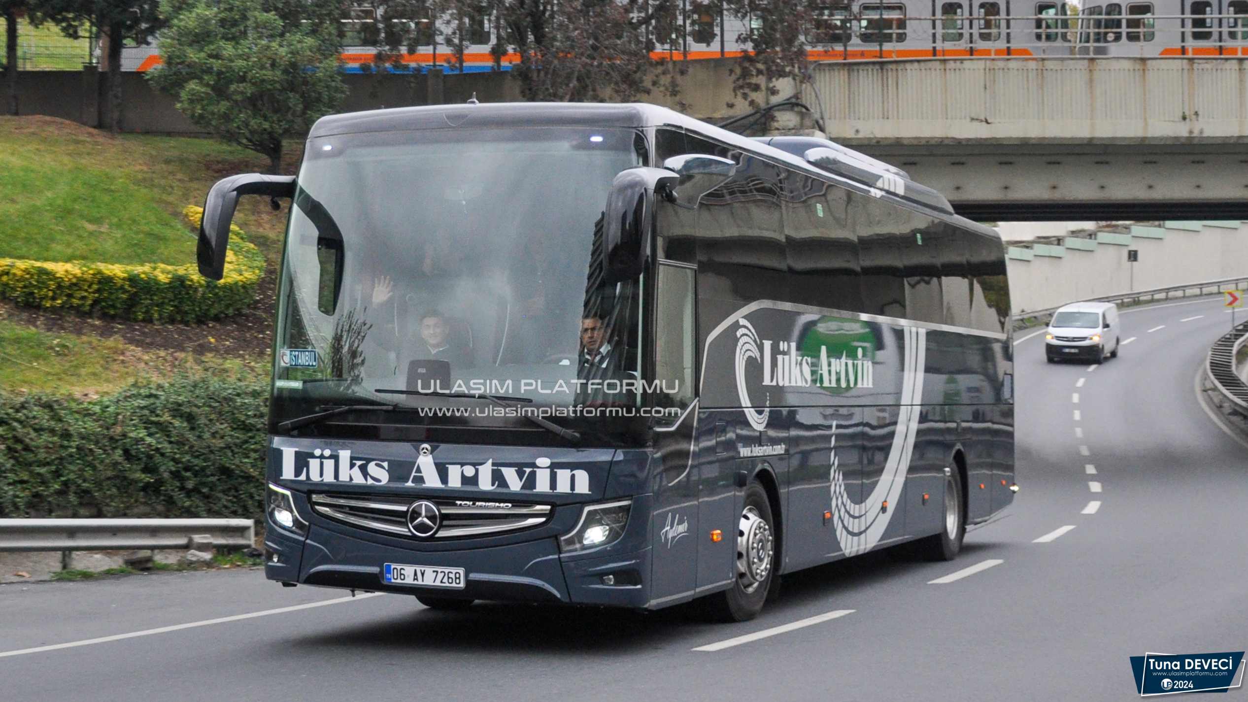 [Resim: 1731783596_qUP0PXUIiKUeI5Y.JPG]