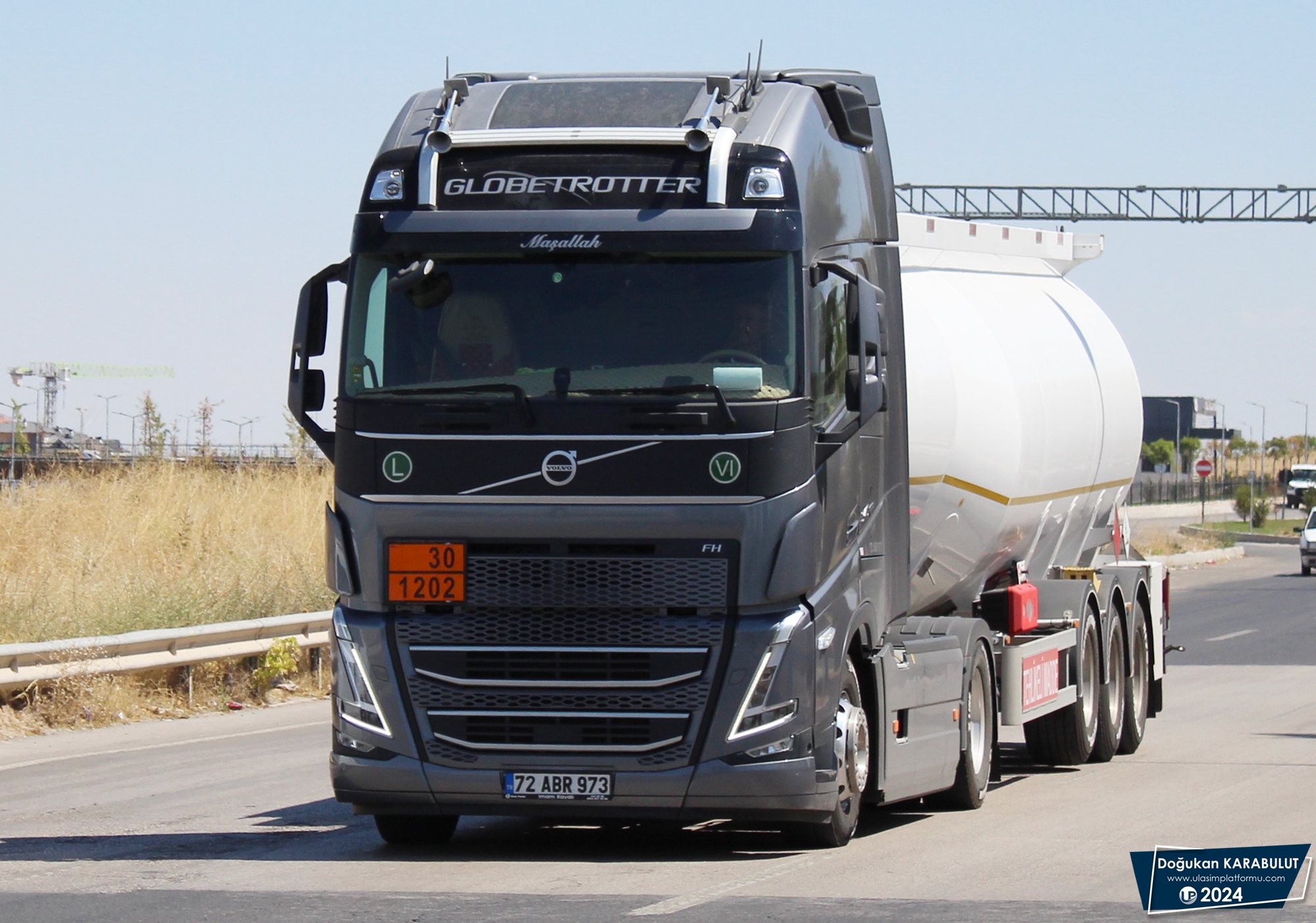 [Resim: 1733758054_slM40N8VoC8llOL.JPG]