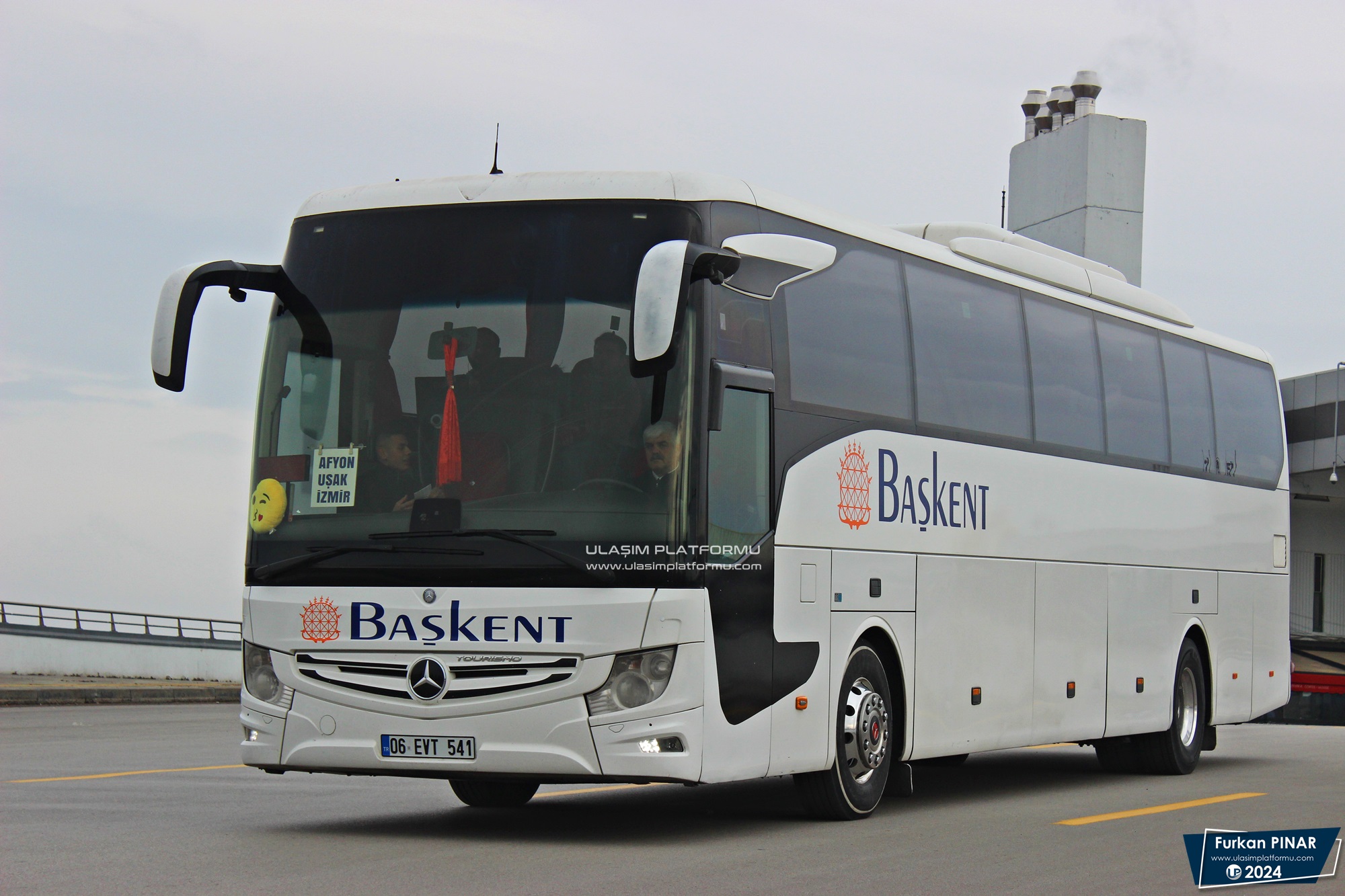 [Resim: 1737269022_6MLWWkmr3XHRv7R.JPG]