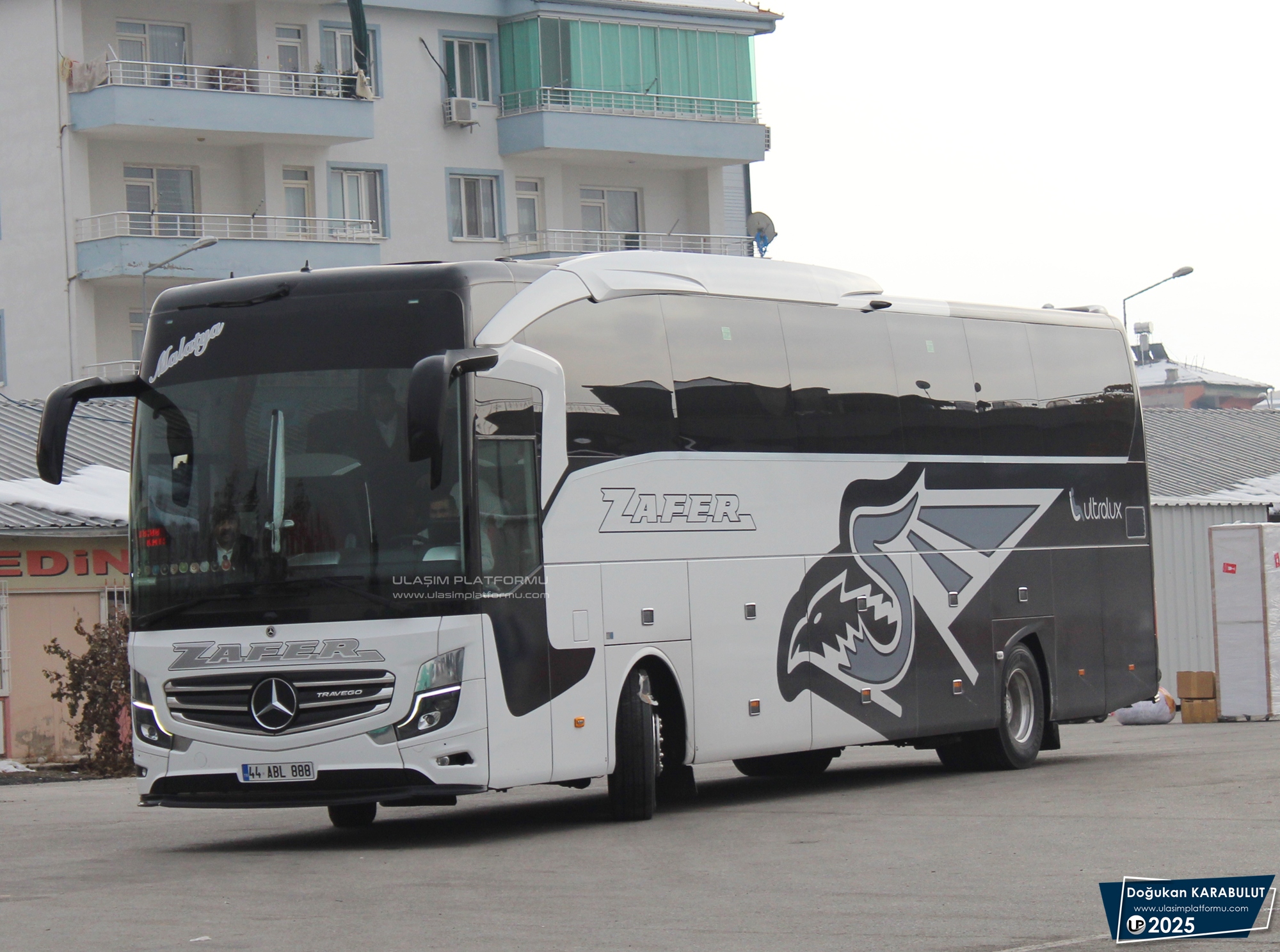 [Resim: 1743024400_eVrM8FlMca4UsDA.JPG]