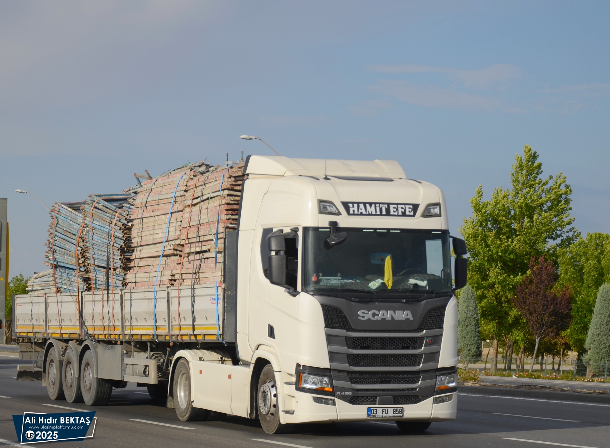 [Resim: 1743484464_GXVfU7Nv2opvFpN.JPG]