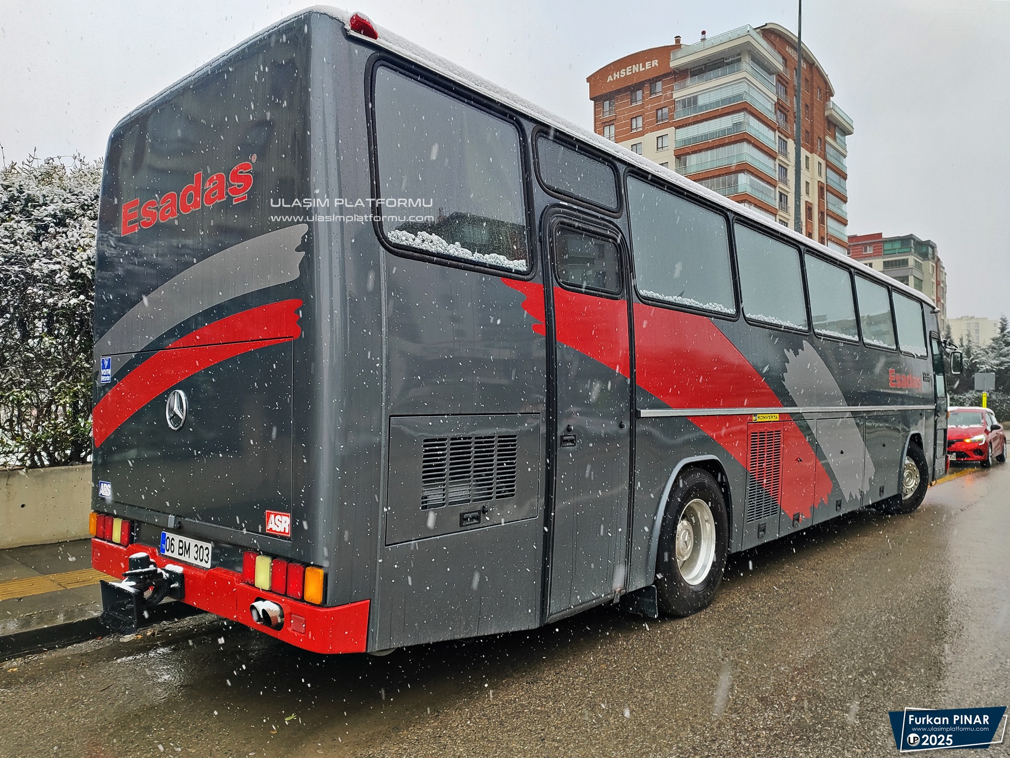 [Resim: 1744528092_3X94h2SGqmuo4NK.jpg]