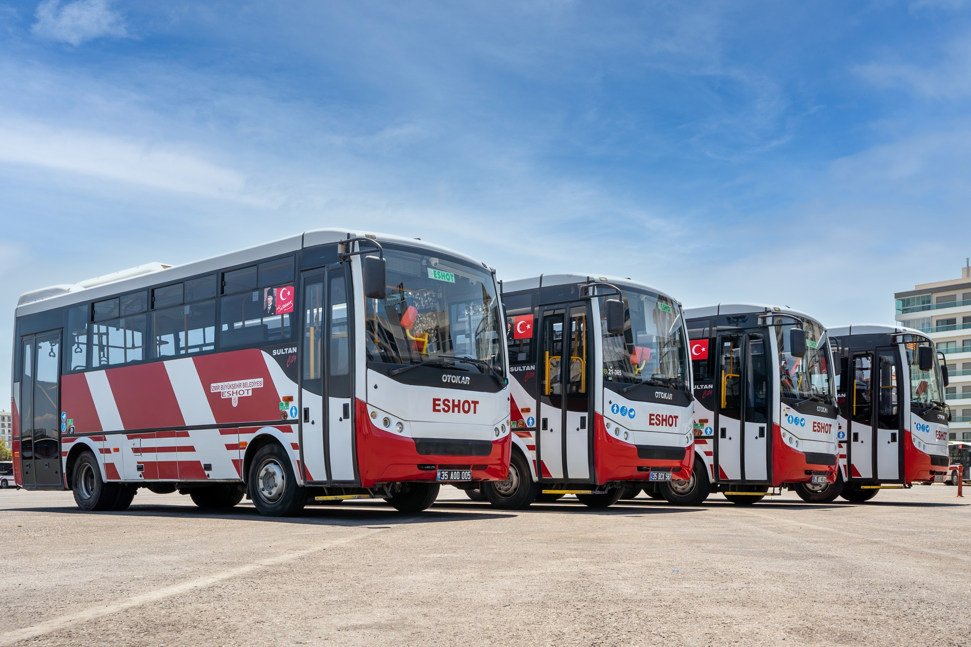 [Resim: 1745942420_oQwvoQVKx7xAr4C.jpg]