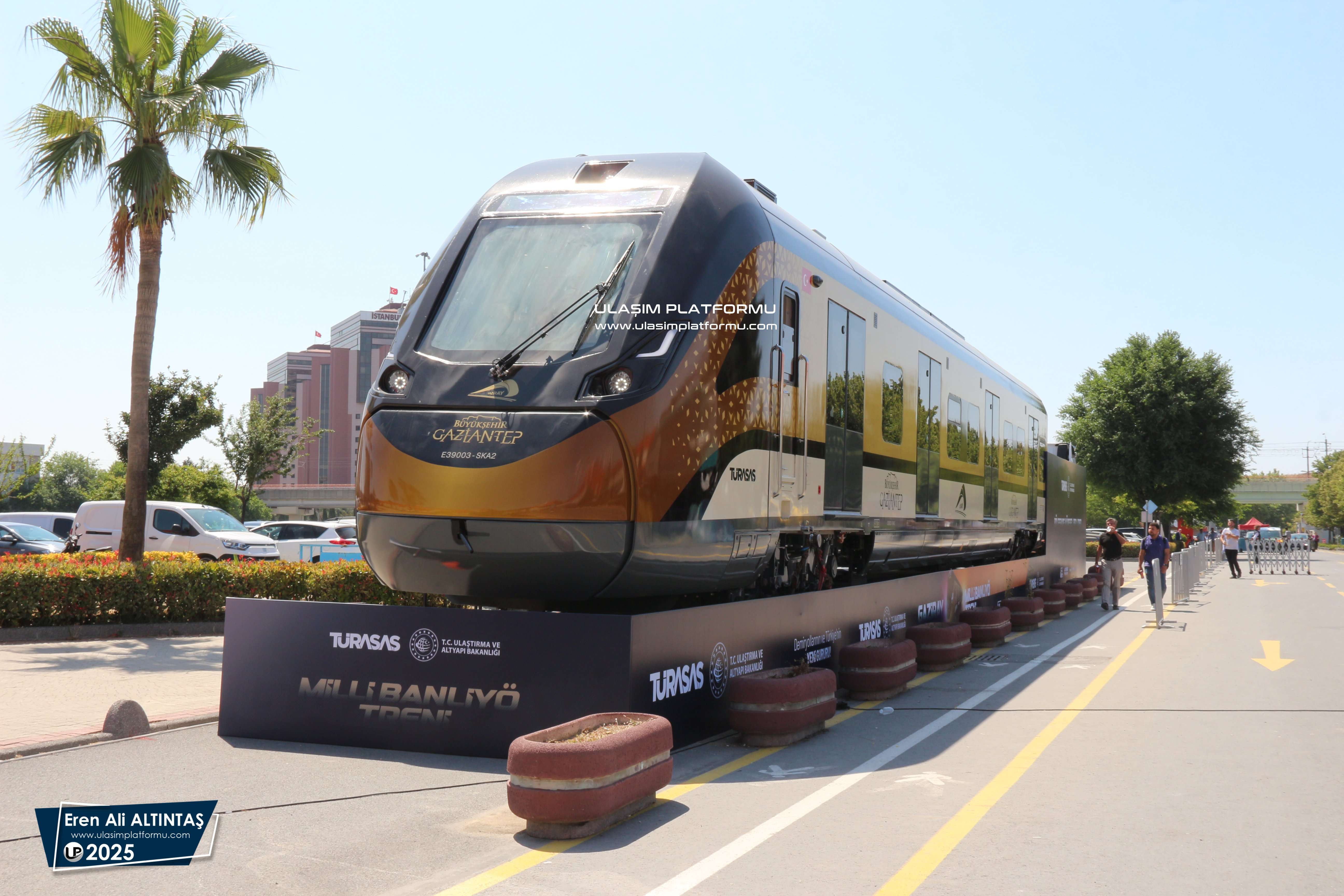 [Resim: 1750273616_GK06uy4DNVu7BAq.JPG]