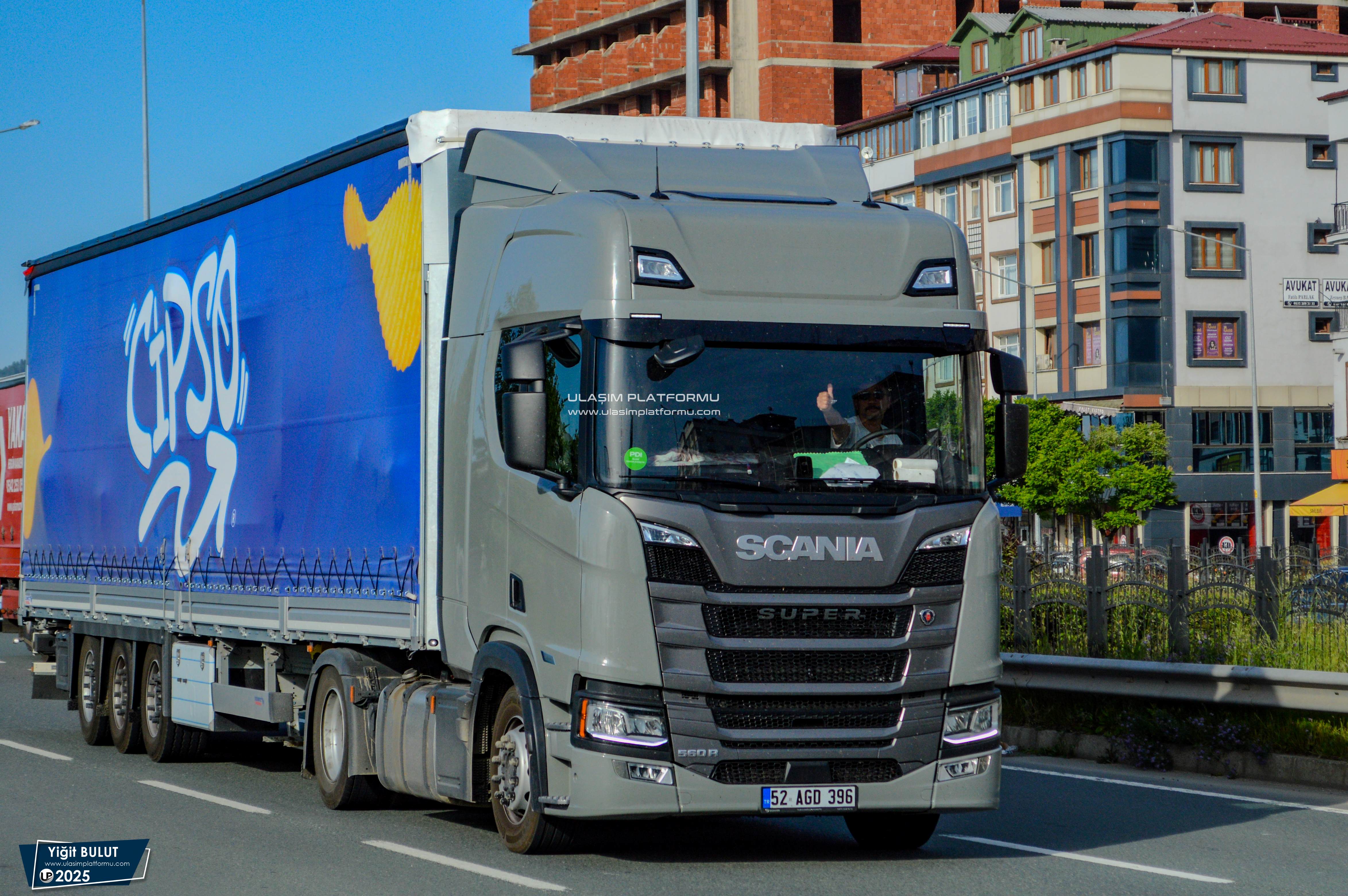 [Resim: 1750506878_c4mNMYotJleRI3f.jpg]