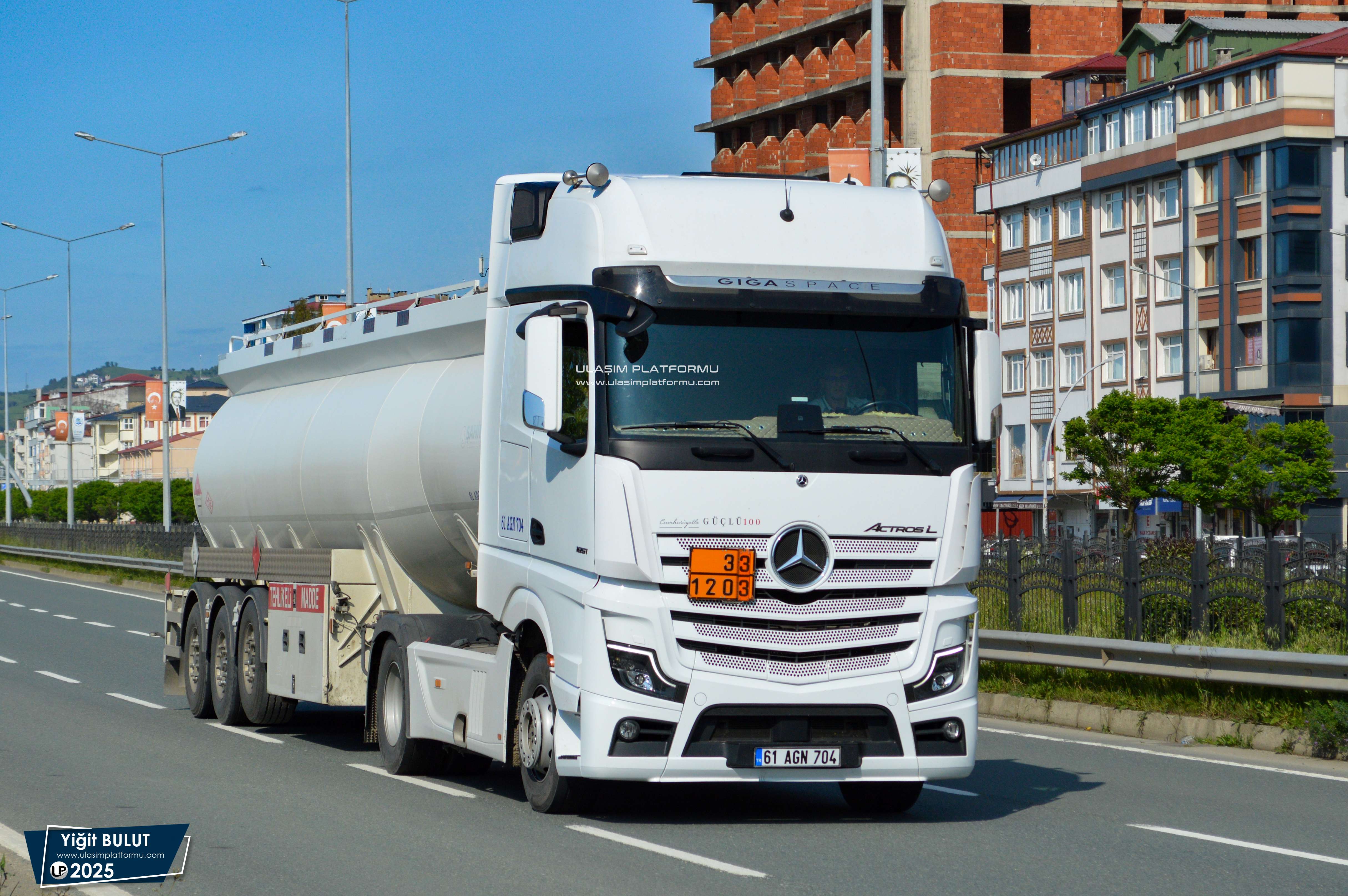 [Resim: 1750507710_g3AOxTWltHaBJkx.jpg]