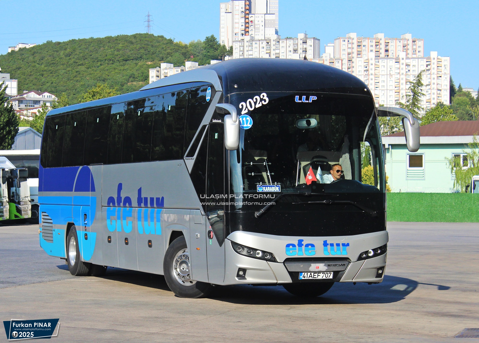 [Resim: 1751381631_9ttPxEAeVvHAR1T.JPG]