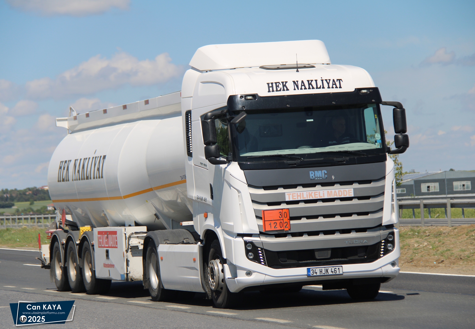 [Resim: 1755915285_cUJKxmDSAjt4mEX.JPG]