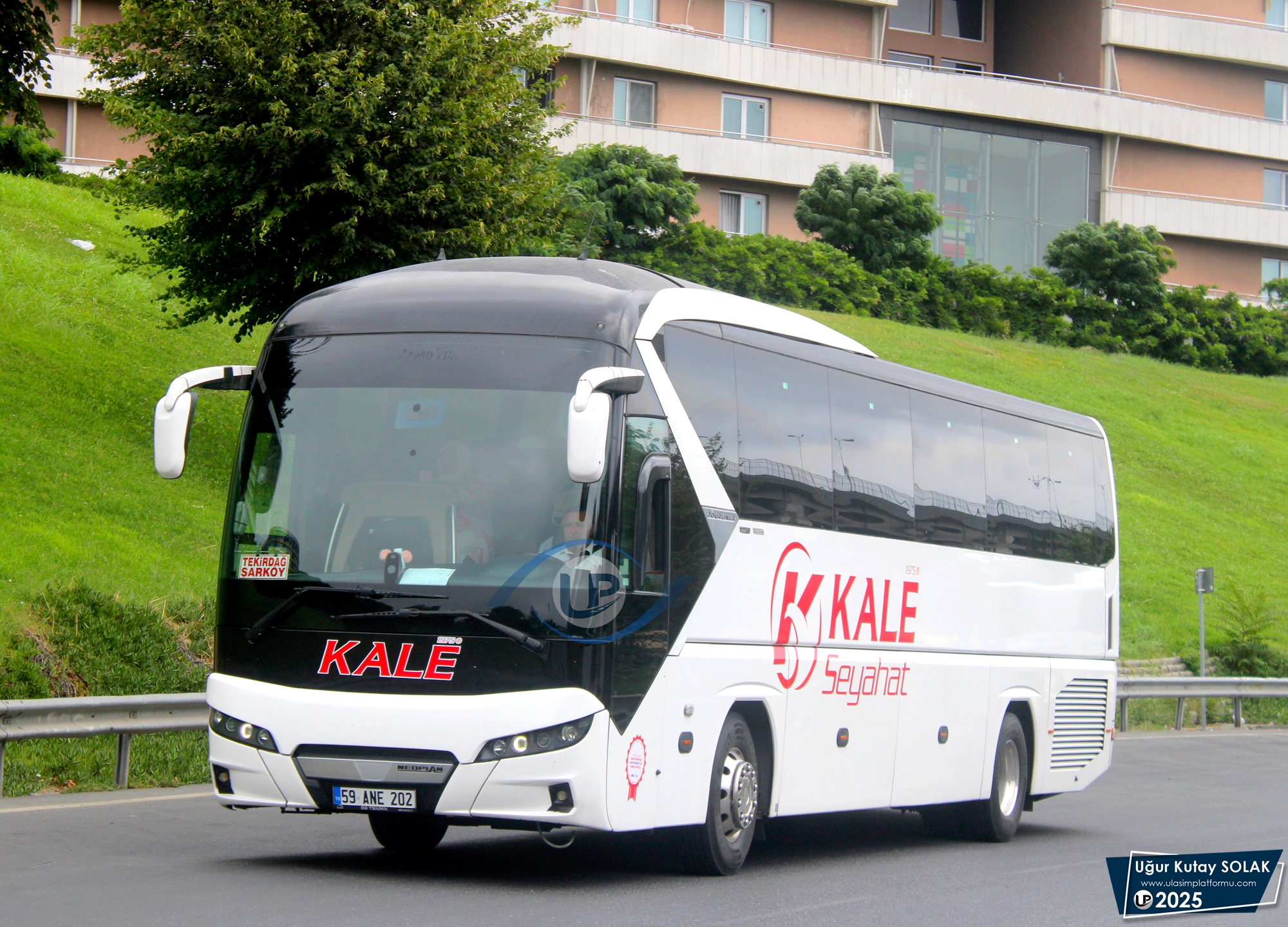 [Resim: 1756588029_Cv4cU98KVD6ON8D.JPG]