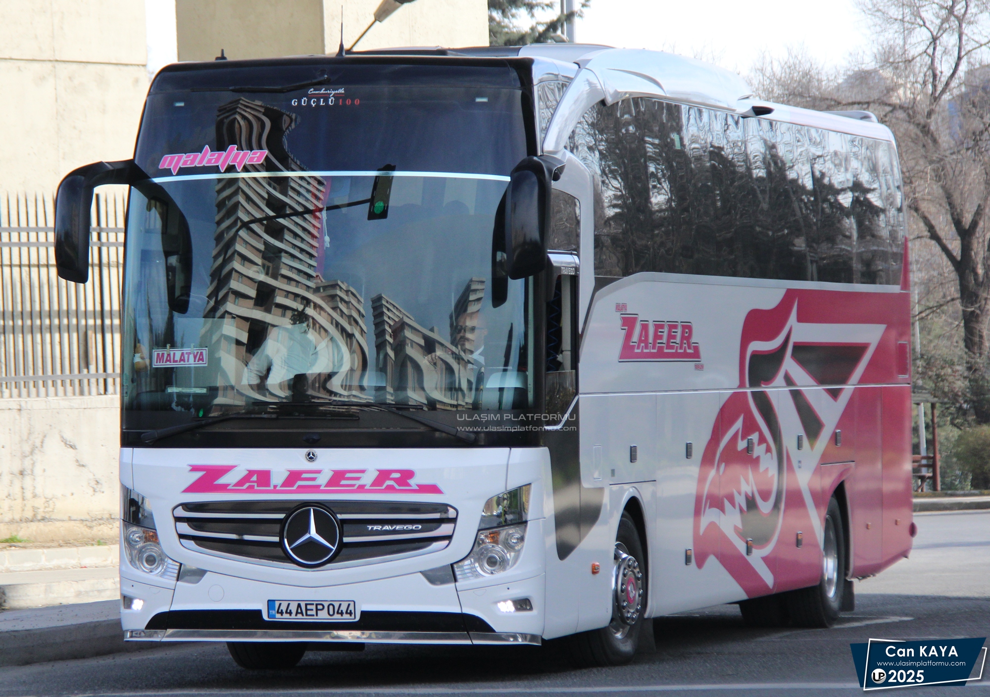 [Resim: 1758822211_Eahyq8KC9KakCAw.JPG]