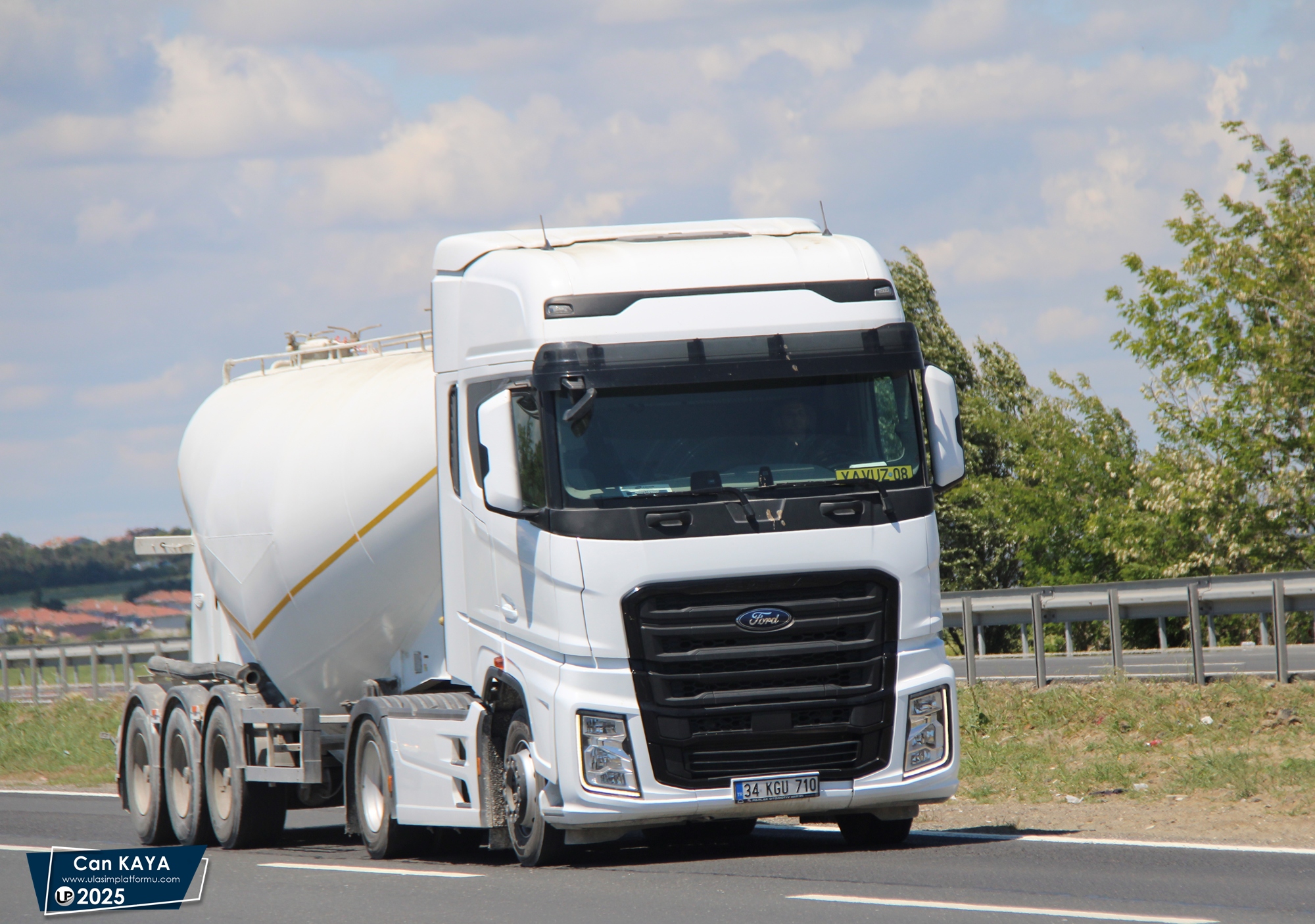 [Resim: 1759394764_4ShV6Wen2Bta2kc.JPG]