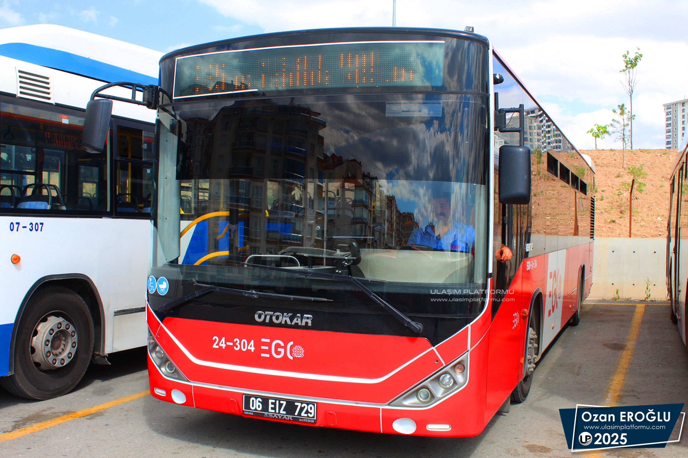 [Resim: 1759474542_CrsopXUB4bF1EXd.JPG]