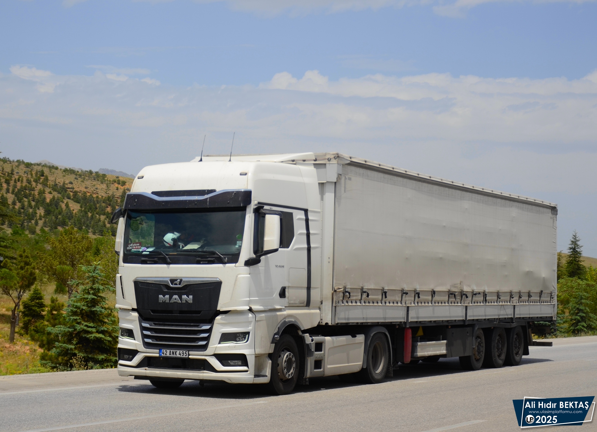 [Resim: 1760401982_tn6h0oExyal495V.JPG]