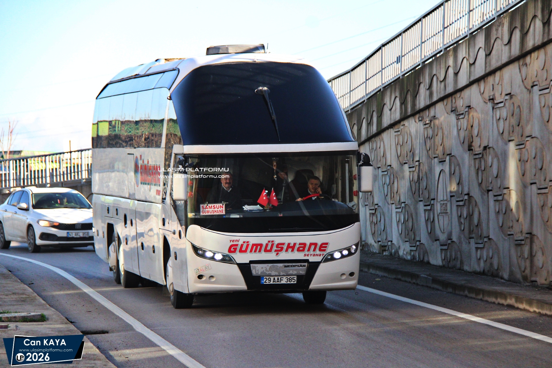 [Resim: 1772502469_b1qi0NUxQHuKjKO.jpg]