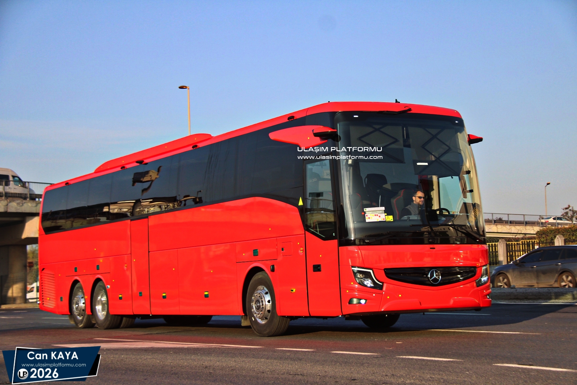 [Resim: 1774878439_ywoEidyNoSIuWL1.jpg]